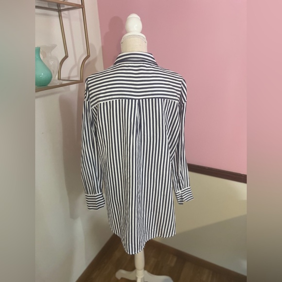 Crystal Embellished Maeve Button-Down - Picture 5 of 9